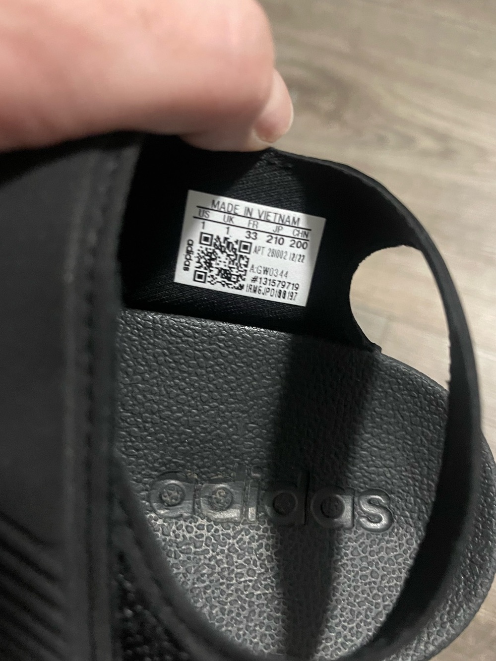 adidas Kids black Adilette Sandals - Picture 4 of 10
